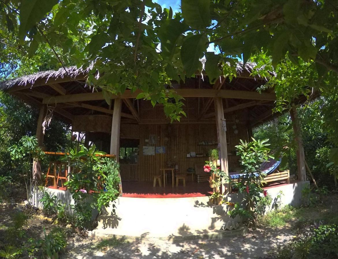 סיקיהור Lazy Lizard Hostel מראה חיצוני תמונה
